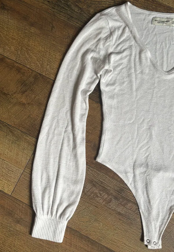 Abercrombie Bodysuit - Image 3