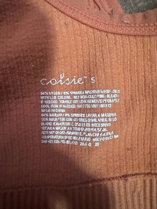 Colsie’s Women’s Ribbed V-Neck Bralette – Rust/Terracotta S - Image 3