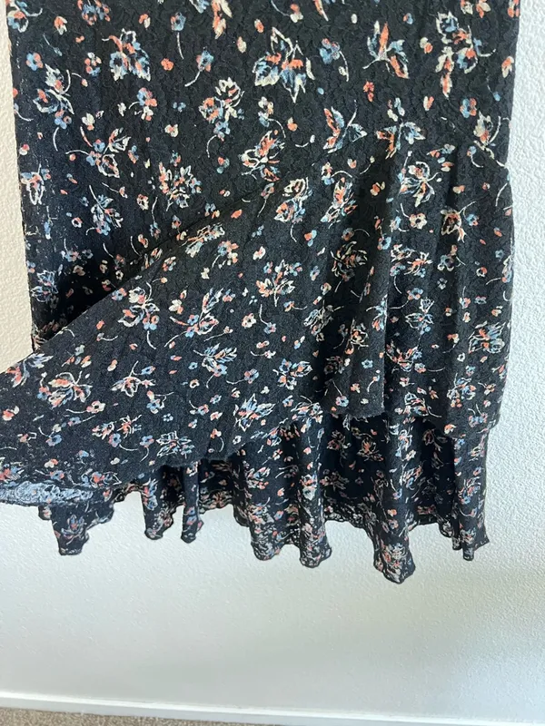 Lauren Ralph Lauren‎ Women's Floral Lace Tiered Ruffle Dress - Image 2