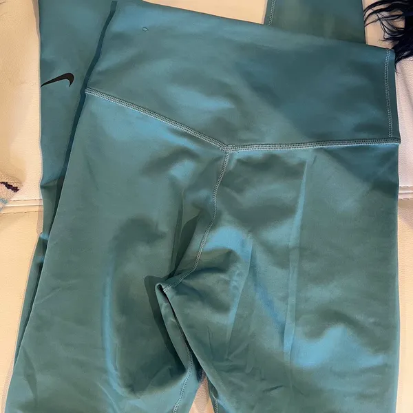 Nike Dri-Fit Leggings - Image 6