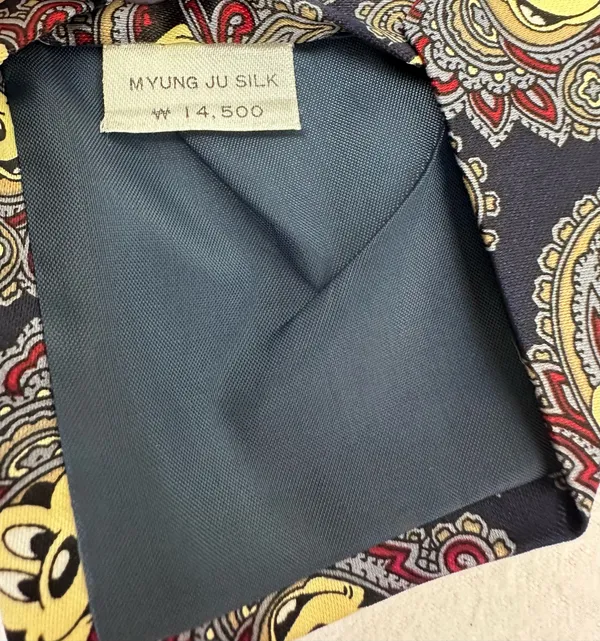 Disney Mickey Mouse Tie vintage Blue Paisley Neck Tie Silk Office Vacation. - Image 7