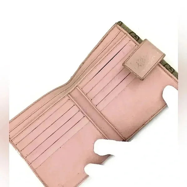 Rare vintage GUCCI GG Logo large pink Canvas Leather Bifold Wallet - Image 7