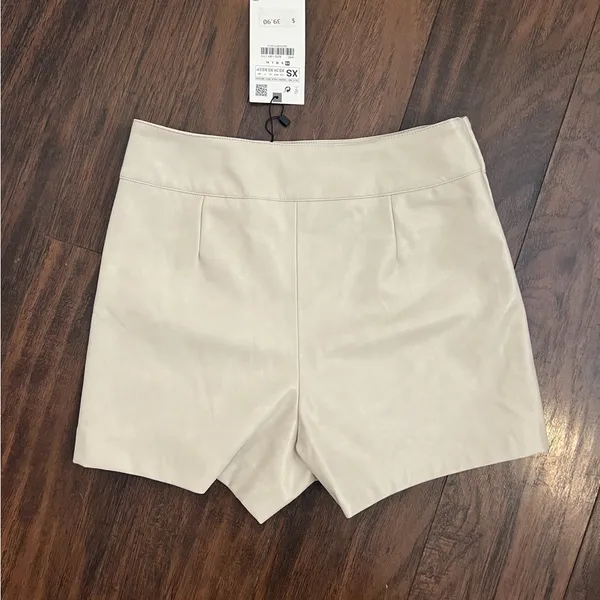 Zara Cream Mini Skirt - Image 3