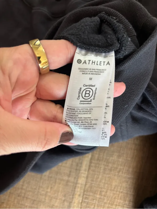 athleta crew neck pullover sweatshirt black - Image 3