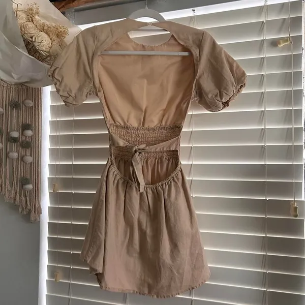 Peppermayo tan Lani Linen open back Mini Dress | babydoll size 2 - Image 6