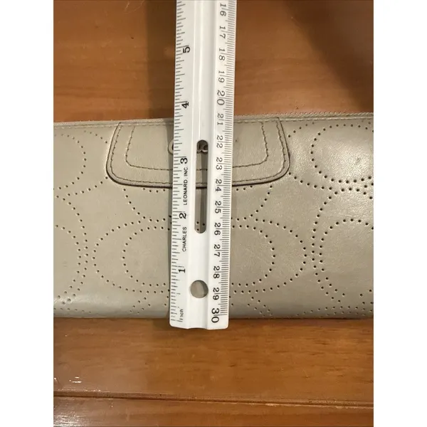 Coach Ashley Perforated Signature C Pattern Accordion Zip Wallet SilverTone Logo - Image 13