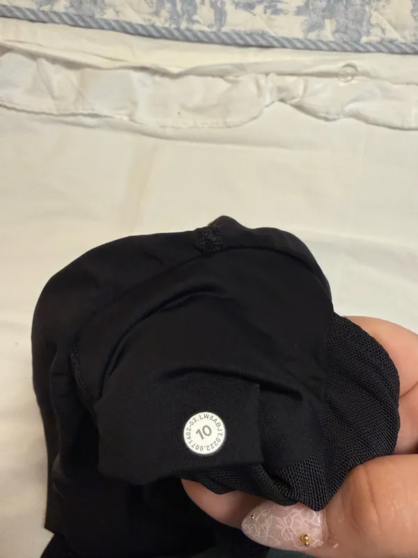 Lululemon Skirt - Image 4