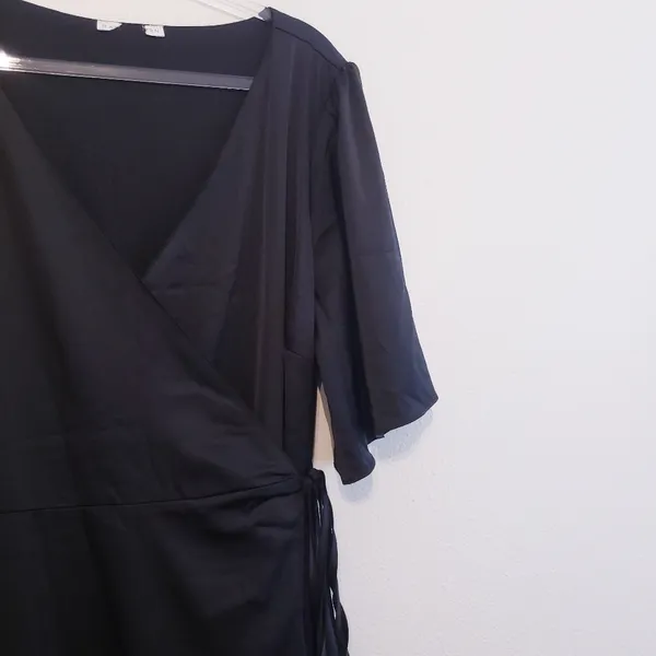 Baltic Born Vara Satin Maxi Wrap Dress Short Sleeve New Without Tags - Image 5