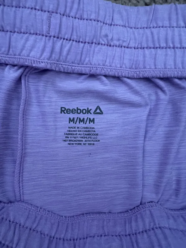 Reebok shorts  - Image 5