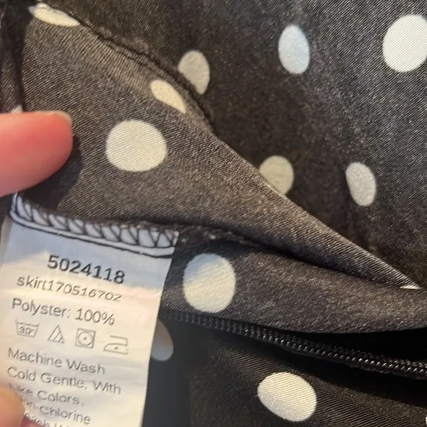 Women’s Black and White Polka Dot Skirt Size Large - Image 10