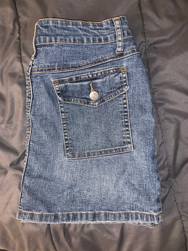 Y2K Pocket Skirt - Image 2