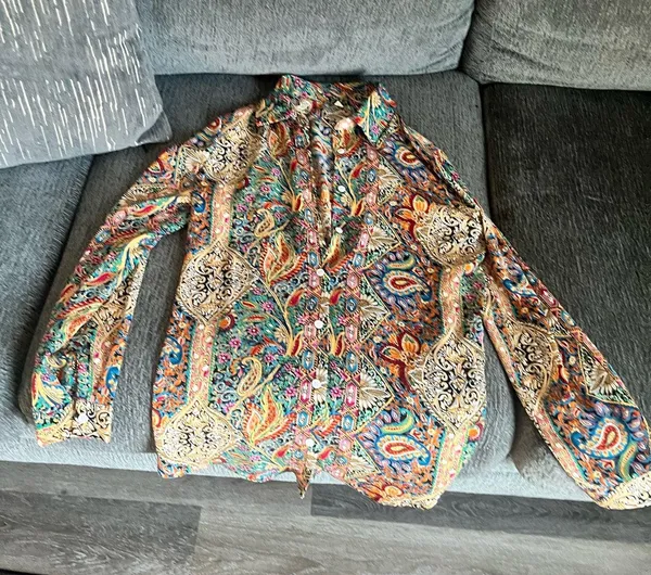 Multi color long sleeve button blouse Multiple Size M - Image 2