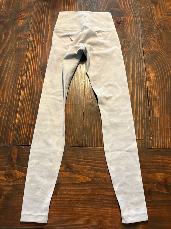 Lululemon Leggings Align 25" Camo - Image 2