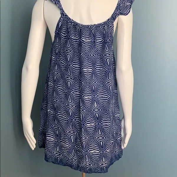 Minkpink wild catch blue & white geometric print tunic swim coverup medium - Image 8