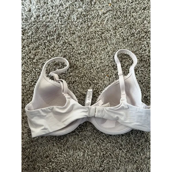 Victoria's‎ Secret Body by Victoria Bra 34B Plush Lined Coverage A1-0069 - Image 2