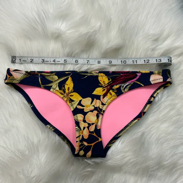TRIANGL Swimwear Floral Bikini Bottom - Image 4