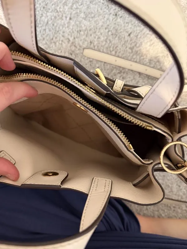Michael Kors Logo Purse - Image 7