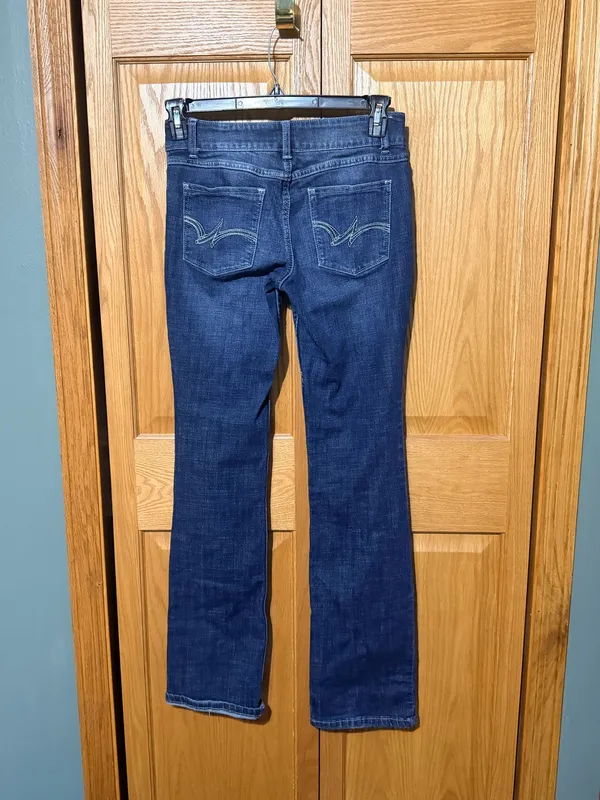 Wrangler Women's Boot Cut Jeans Dark Wash Blue 3x34 - Image 2