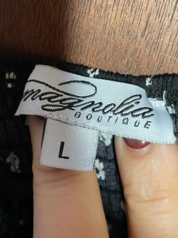 Magnolia Boutique Midnight Lace Print Tank Top Large Black Floral Coquette Y2K - Image 4