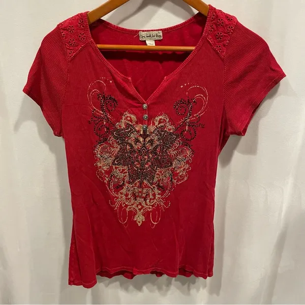Red y2k soft baby rib bling button neck cap sleeve top Live and let live - Image 11