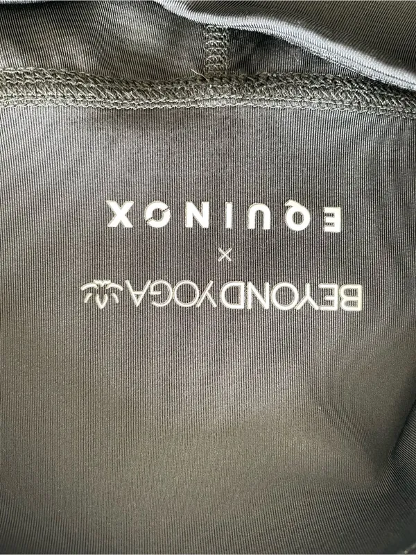 BEYOND Yoga x Equinox Leggings laser cut out hem size Small - Image 8