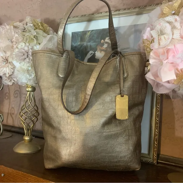 Lauren Ralph Lauren Gold Snakeskin-Embossed Leather Tote Bag - Image 5