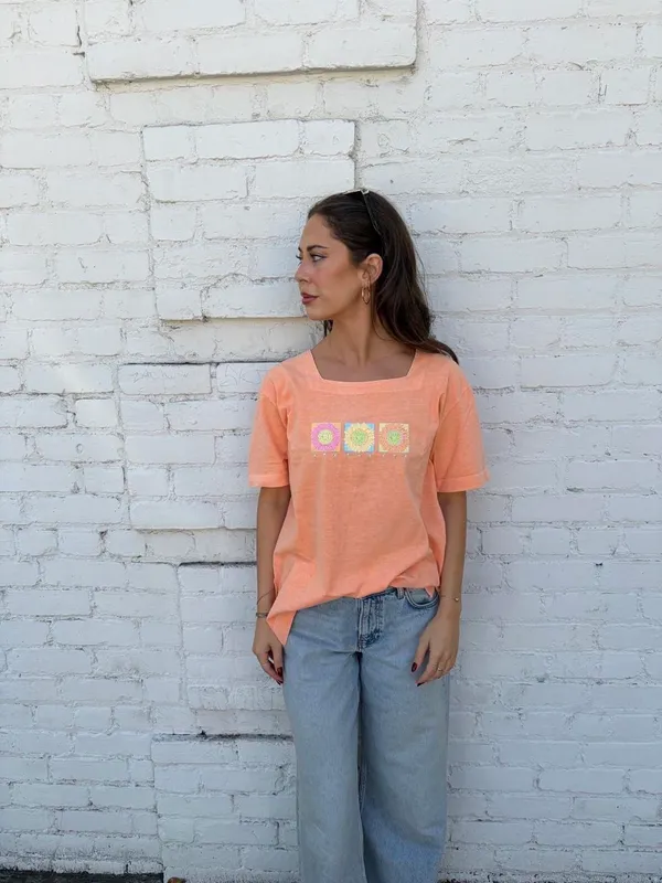 Both 90s Fresh Produce orange t-shirt with three small square graphics Sz L #90s #retro #outdoors #oversizedT - Image 2