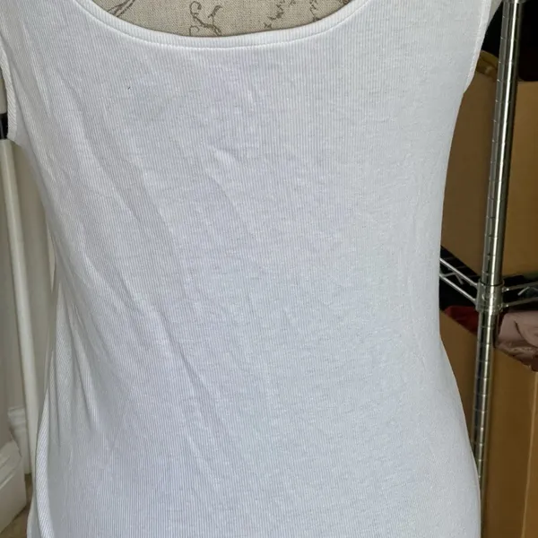 A New Day Womens White Tank Top Large Ribbed Sleeveless Minimalist Fall Winter - Image 6