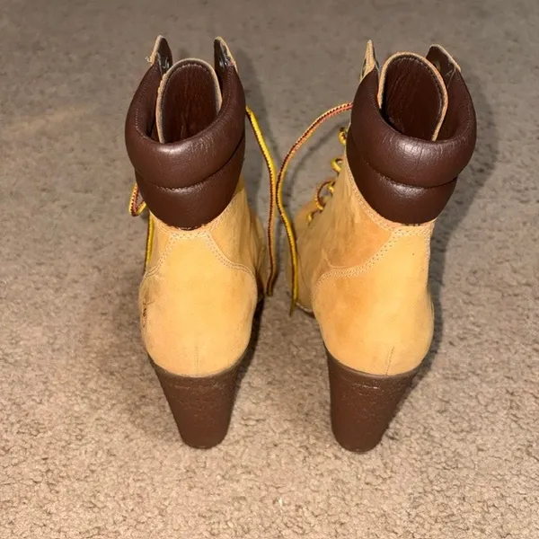 Timberland Tillston Heeled Ankle Boot Bootie Wheat Nubuck 6.5 - Image 6