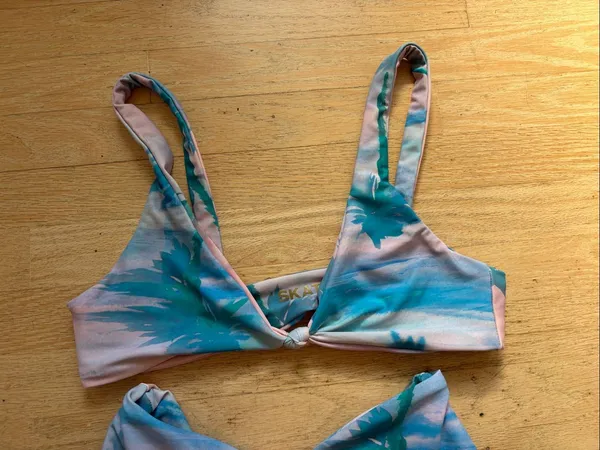 Skatie bikini Two-Piece Swim top medium bottom small - Image 2