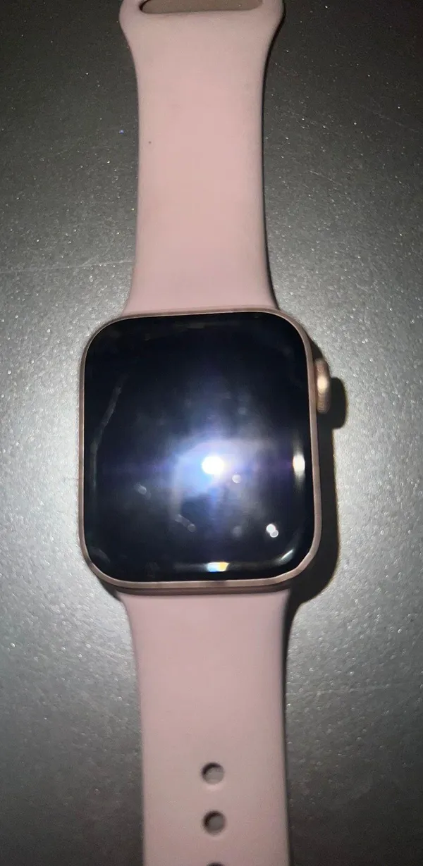 Apple Watch - Image 2