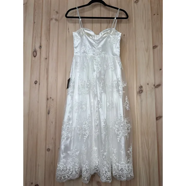 NWT Lulus My Darling Daydreamer White Lace Bustier Midi Dress Cocktail Size S - Image 5