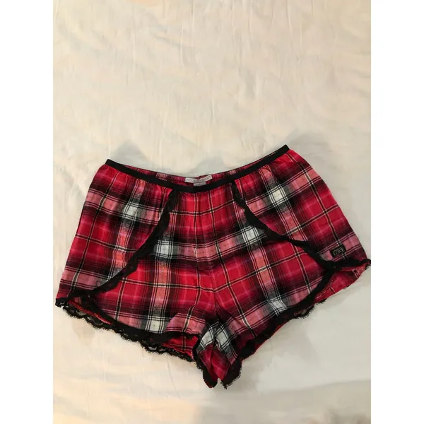 Victoria’s Secret plaid flannel pajama sleep shorts with lace detail Size Small - Image 2