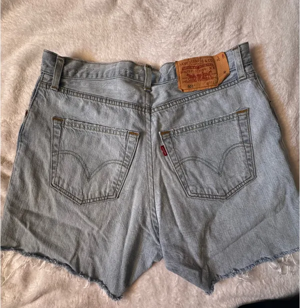 Levi's Shorts - Image 3