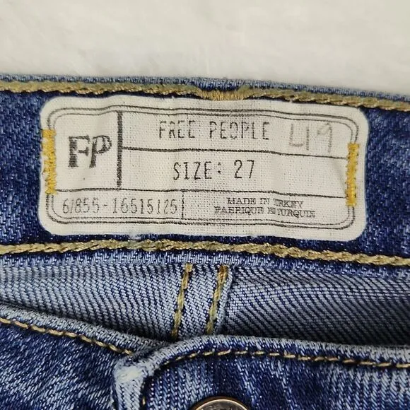 Free People‎ -01 Color-Blocked Crop Flare Jeans Women's size 27 - Image 6