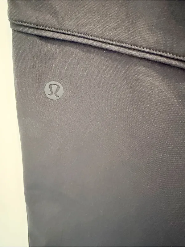 LULULEMON Essential High Rise Trouser Pants in Black size‎ 8 Pleated Front Ankle - Image 7