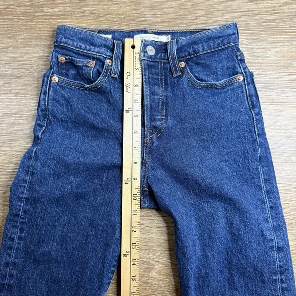 Levi's Premium Wedgie Straight Jeans Womens 23 High Rise Crop Raw Hem Blue 23x26 - Image 9