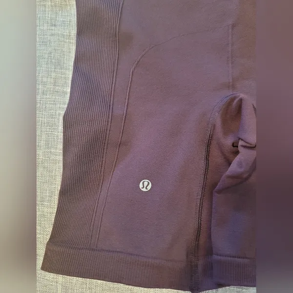 Lululemon Compression shorts - Image 6