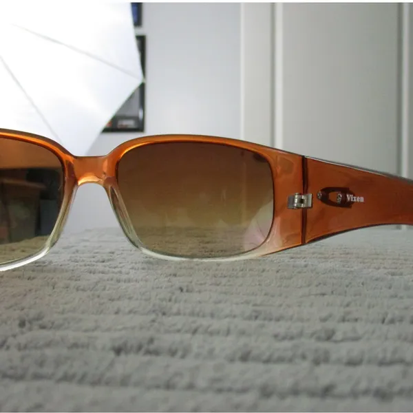 New Divine Eyewear Vixen Orange Fade/Amber Gradient Sunglasses NWT Women's - Image 8