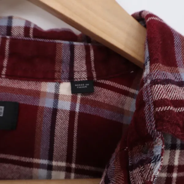 Uniqlo Flannel Shirt Womens XS Burgundy Plaid Button-Down Excellent - Image 3