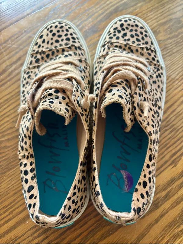Blowfish Leopard Print Tan Casual Sneakers - Image 2