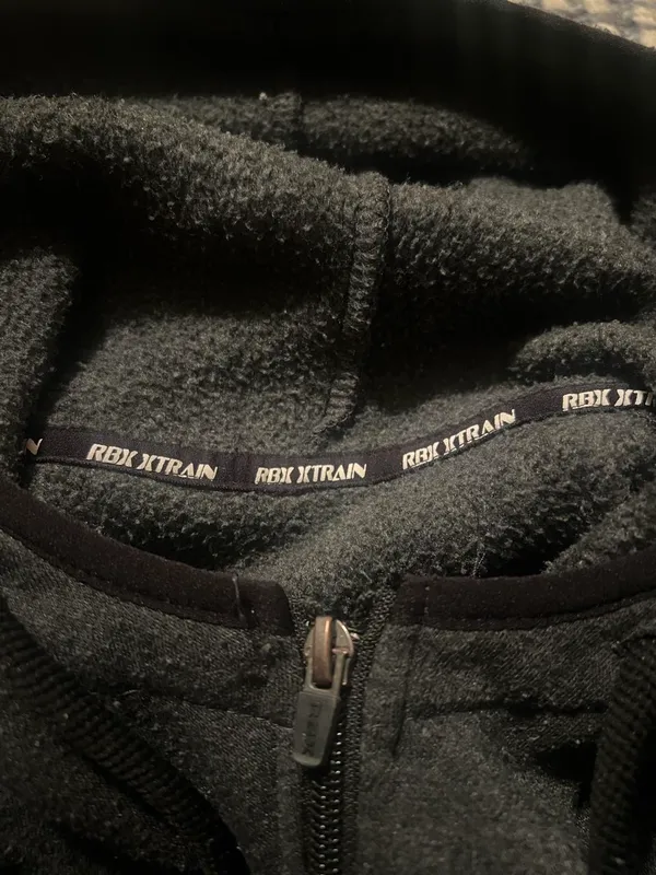RBX Active Xtrain black hoodie #workout #athletic I think it's a size large but it fits like a medium - Image 3