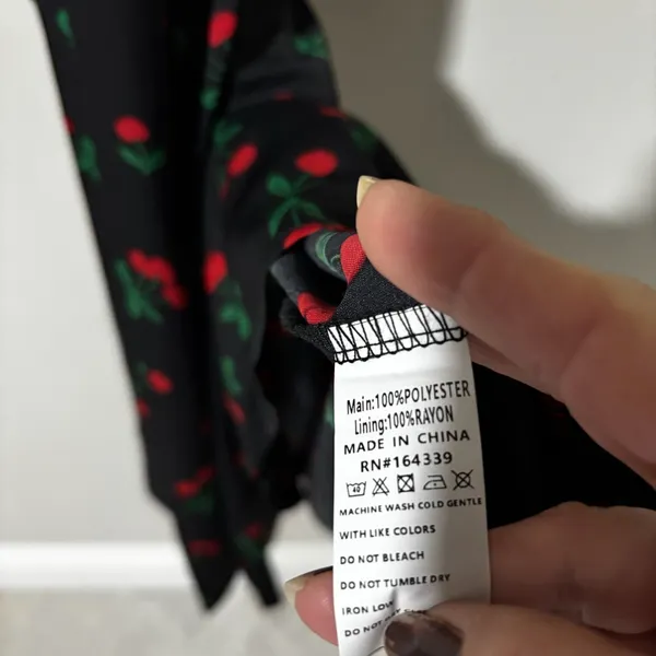 Petal & Pup Chlo Puff Sleeve Midi Sundress Cherry Print Size L - Image 4