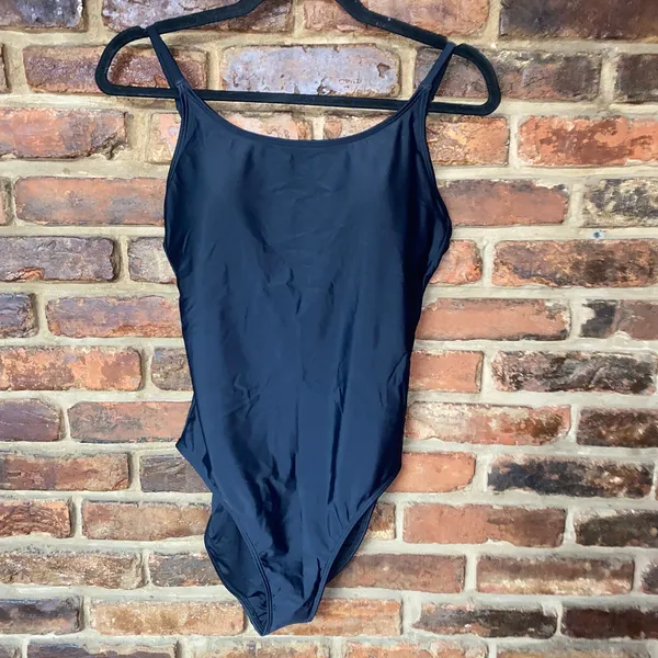 NWT Quince Black Italian Cami One-Piece Swimsuit Women's Size Large - Image 3