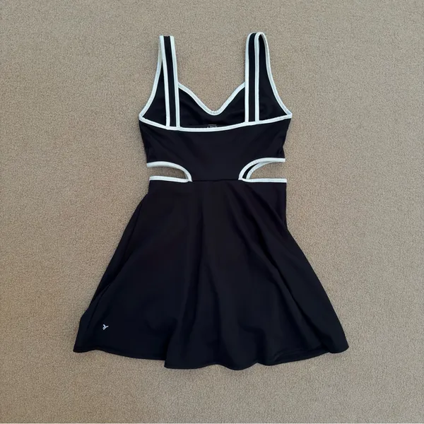 Old Navy Tennis Dress Stretch Powersoft Cutout Black White Mini Shorts XS - Image 8