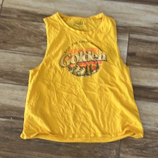 Golden yellow golden sleeveless tank - Image 3