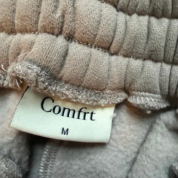 COMFRT Signature Sweatpants in Bark Size M - Image 6