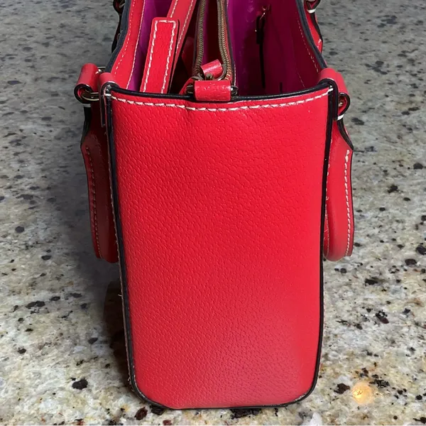 kate spade Red Wellesley Small Quinn Top Handle Crossbody Leather Bag - EUC - Image 3