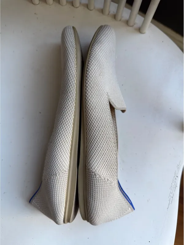 Rothy's Women's Beige Slip-On Flats Size 10 - Image 5