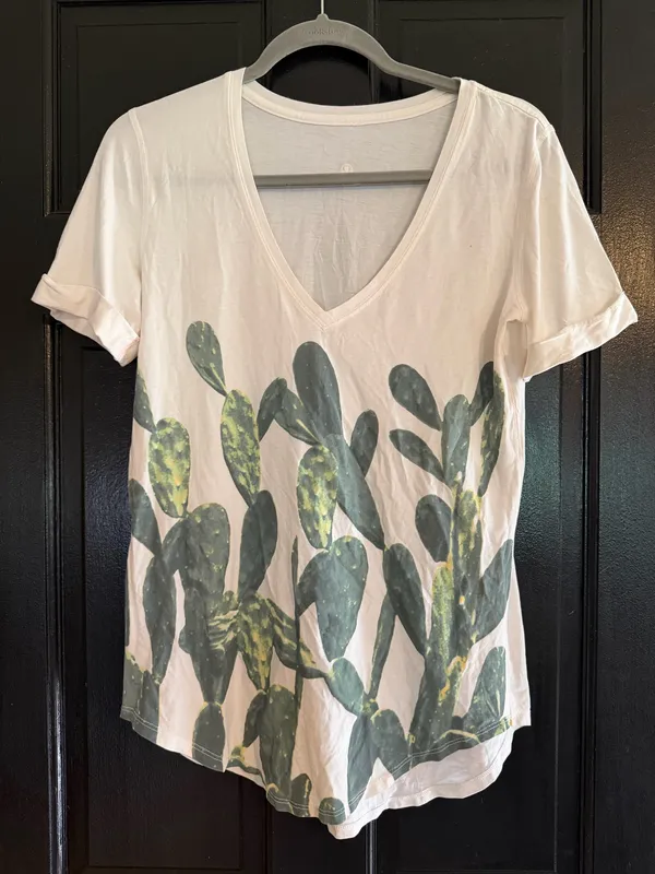 Lululemon Love Tee II - Image 2